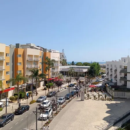Apartament Center Flat Al Charb