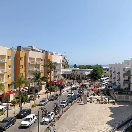 Center Private Garage Pool View Flat Al Charb *