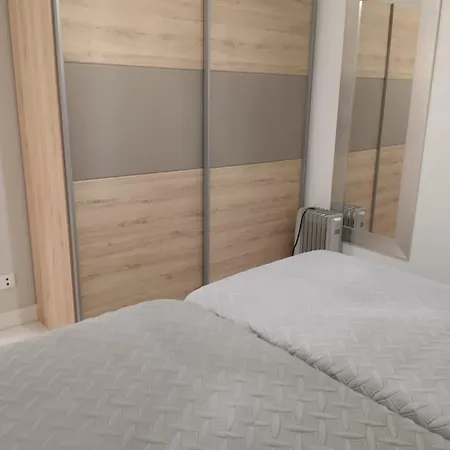 Center Private Garage Pool View Flat Al Charb فيلامورا